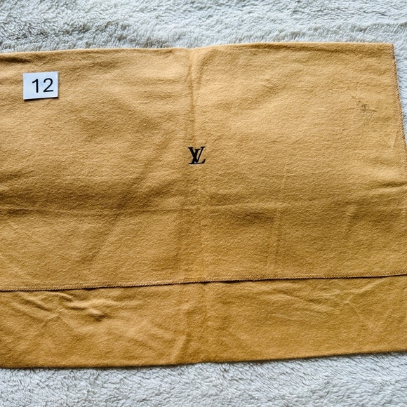 Louis Vuitton Tan Dust Bag - Picture 2 of 3